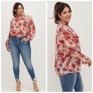 Torrid Women’s Airy Smocked Mock Neck Pink Floral Top Coquette Romantic - 3X‎